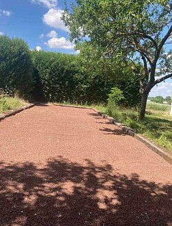 Terrain de pétanque Gîte La Meusienne à Belleray