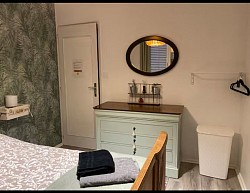 La chambre lit double gîte La Meusienne